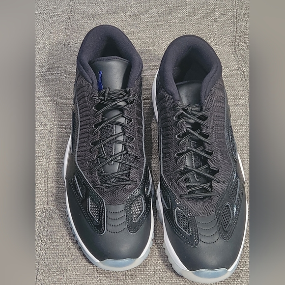 Jordan 11 Retro Low IE - Picture 8 of 8